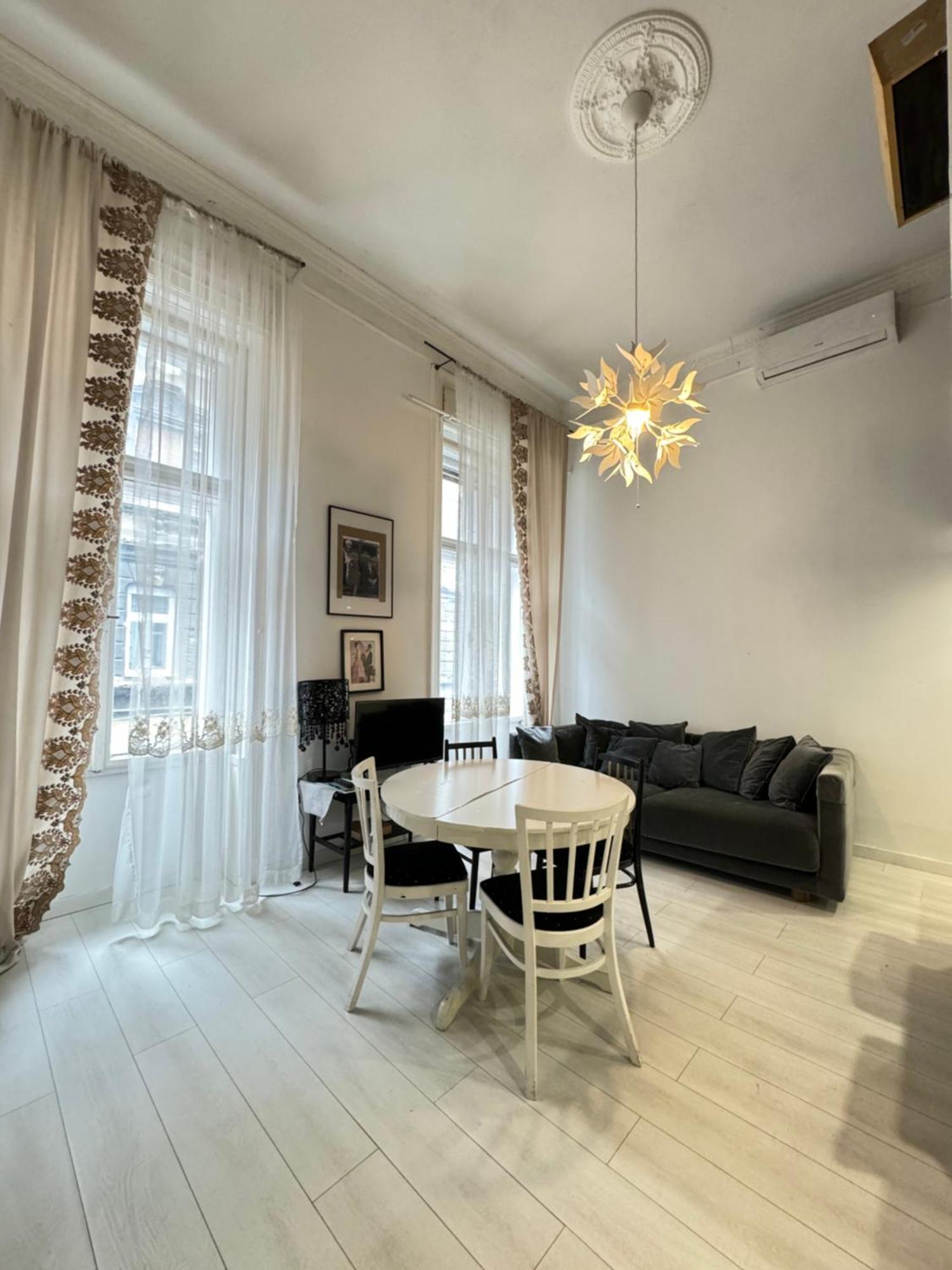 Appartamento 4 You Budapest Esterno foto